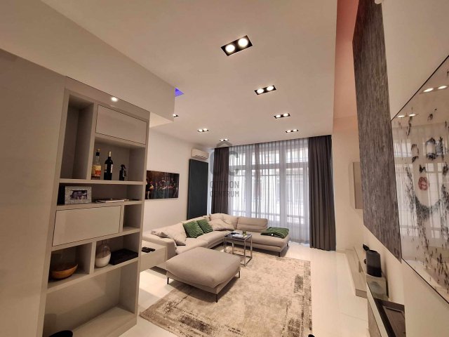 Kiadó téglalakás, albérlet, Budapesten, V. kerületben, 2 szobás