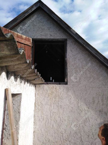 Eladó nyaraló, Szentpéterúron 2.9 M Ft, 1 szobás