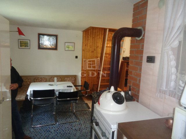 Eladó családi ház, Döröskén 20 M Ft, 1+3 szobás