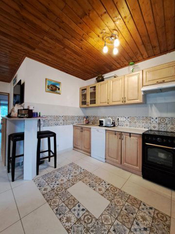 Eladó családi ház, Balatonkeresztúron 64.9 M Ft, 3 szobás