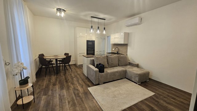 Kiadó téglalakás, albérlet, Debrecenben 345 E Ft / hó, 2 szobás