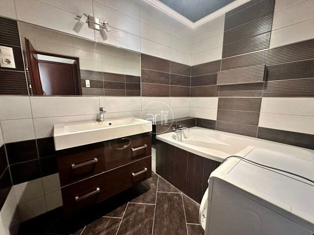 Kiadó téglalakás, albérlet, Szegeden 200 E Ft / hó, 2 szobás