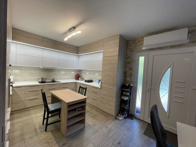 Eladó családi ház, Ráckevén 48 M Ft, 2 szobás