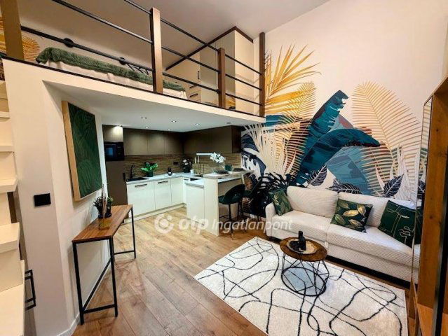 Eladó téglalakás, Budapesten, VII. kerületben 55.9 M Ft