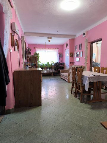 Eladó családi ház, Pacsán 35 M Ft, 4 szobás