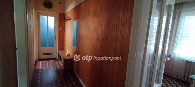 Eladó családi ház, Jászberényben 48.6 M Ft, 2+1 szobás