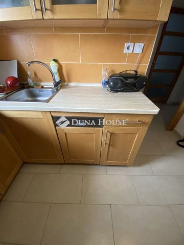 Eladó családi ház, Szatymazon, Petőfi Sándor utcában 75 M Ft