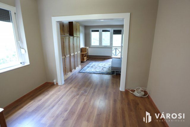 Kiadó téglalakás, albérlet, Szegeden 170 E Ft / hó, 2 szobás