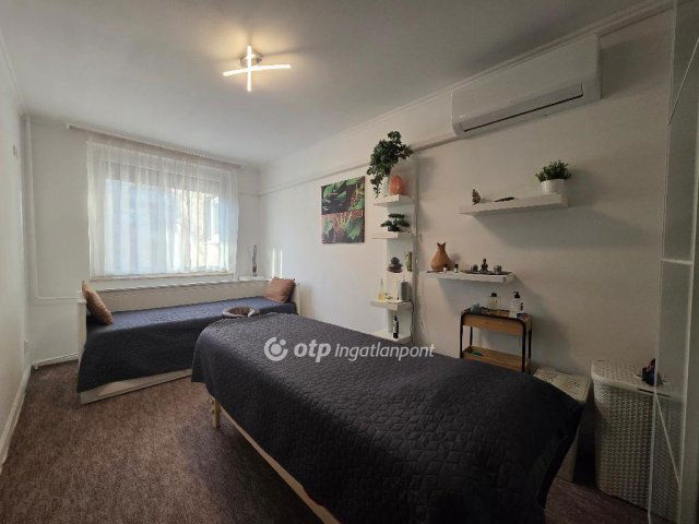 Eladó panellakás, Budapesten, XVII. kerületben 74.99 M Ft