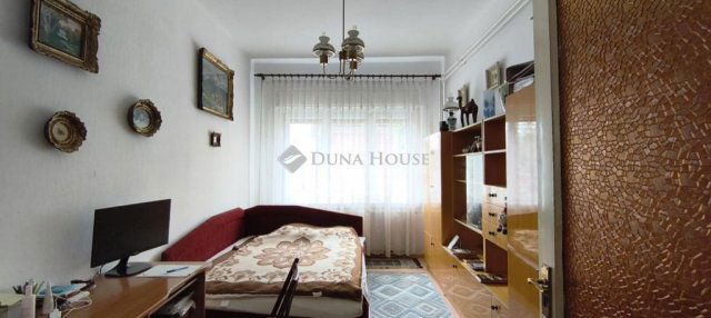 Eladó családi ház, Budapesten, XX. kerületben 75 M Ft, 5 szobás
