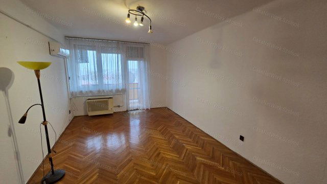 Kiadó téglalakás, albérlet, Szolnokon 110 E Ft / hó, 2 szobás