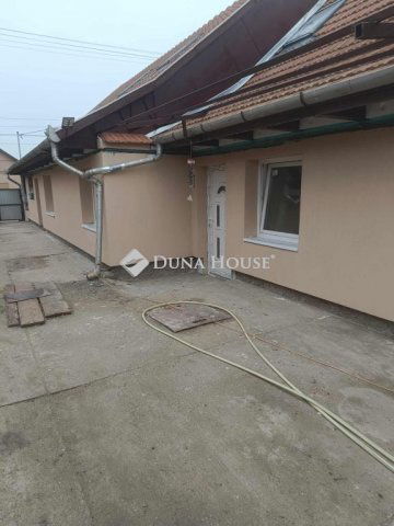 Eladó téglalakás, Hatvanban, Klapka utcában 62.3 M Ft, 5 szobás