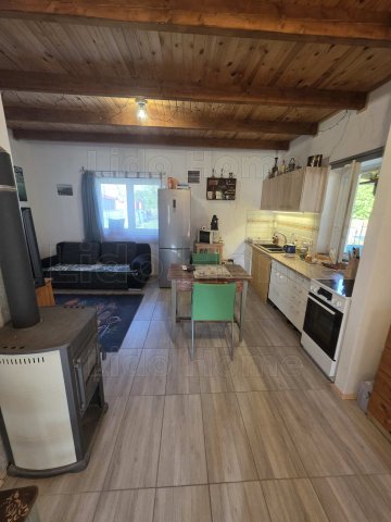 Eladó családi ház, Balatonőszödön 74.9 M Ft, 2+1 szobás