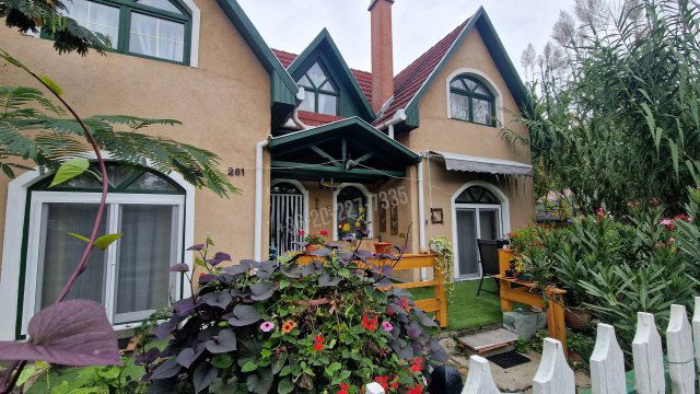 Eladó nyaraló, Ráckevén 42 M Ft, 3+1 szobás