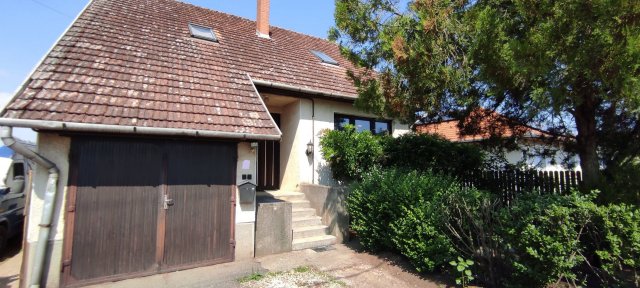 Eladó családi ház, Nyíregyházán 63 M Ft, 5 szobás