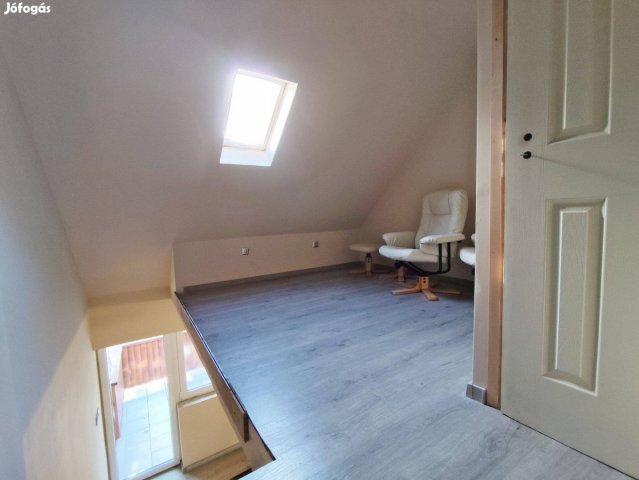 Eladó nyaraló, Dombóváron 24 M Ft, 2 szobás