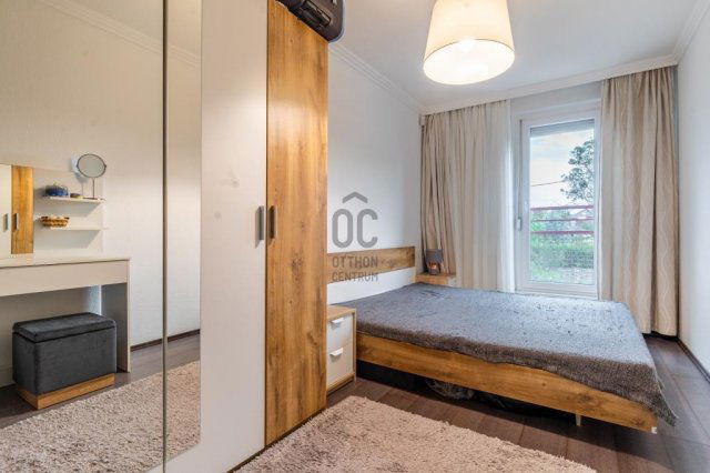 Eladó panellakás, Budapesten, III. kerületben 110 M Ft, 3 szobás