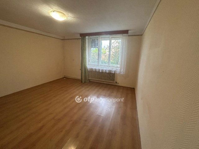 Eladó családi ház, Nádudvaron 22.9 M Ft, 1+1 szobás