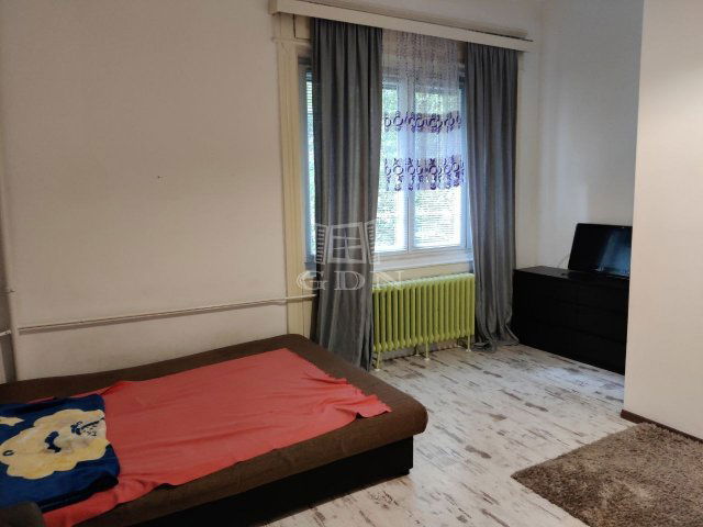 Eladó téglalakás, Budapesten, XIV. kerületben 77 M Ft, 2 szobás