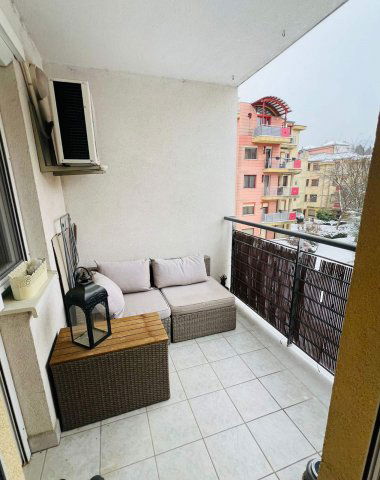 Kiadó téglalakás, albérlet, III. kerületben, Bécsi úton