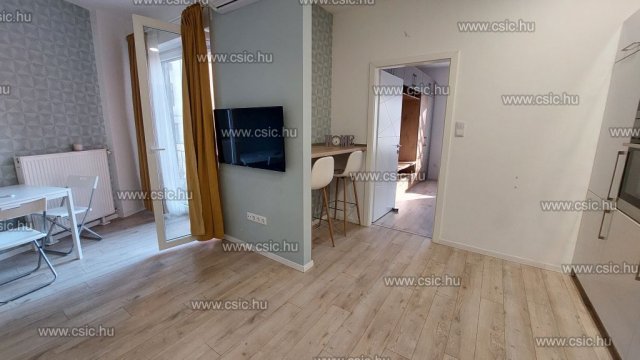 Eladó téglalakás, Budapesten, II. kerületben 99.5 M Ft, 3 szobás