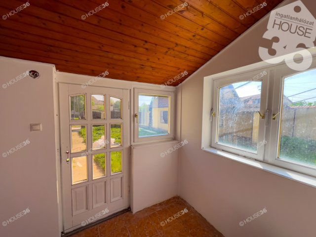 Eladó családi ház, Nagykőrösön 22.9 M Ft, 2 szobás
