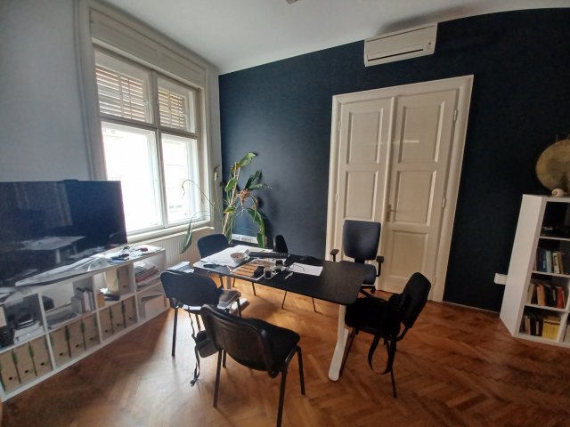 Eladó téglalakás, Győrött, Lukács Sándor utcában 95 M Ft