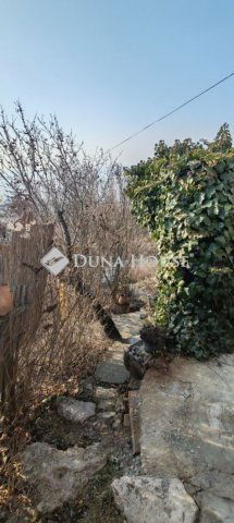 Eladó családi ház, Budaörsön 24 M Ft, 2 szobás