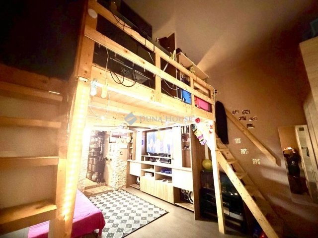 Eladó téglalakás, Budapesten, II. kerületben 75 M Ft, 1 szobás