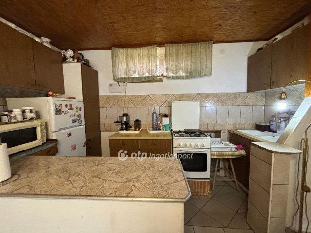 Eladó családi ház, Nagyberényen 23.9 M Ft, 3 szobás