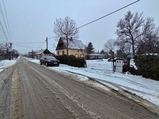 Eladó telek, Pilisen, Botond utcában 15.48 M Ft