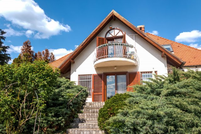 Eladó családi ház, Szentendrén, Sarkantyú utcában 219.9 M Ft