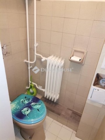 Eladó téglalakás, Pécsett 67.9 M Ft, 3 szobás