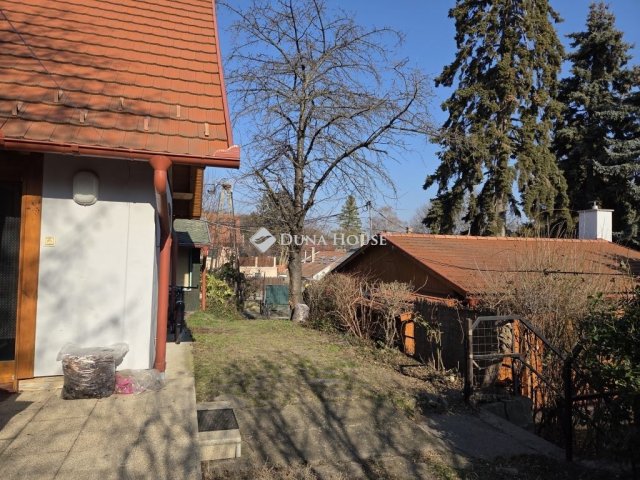 Eladó családi ház, Leányfaluban 159.9 M Ft, 3 szobás