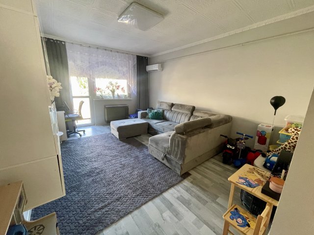 Eladó téglalakás, Miskolcon, József Attila utcában 29.99 M Ft