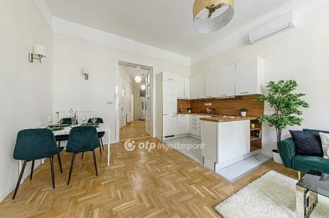 Eladó téglalakás, Budapesten, IX. kerületben 154.9 M Ft