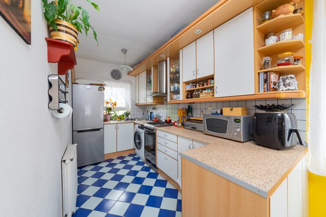 Eladó ikerház, Budapesten, XVIII. kerületben 99.99 M Ft, 3 szobás