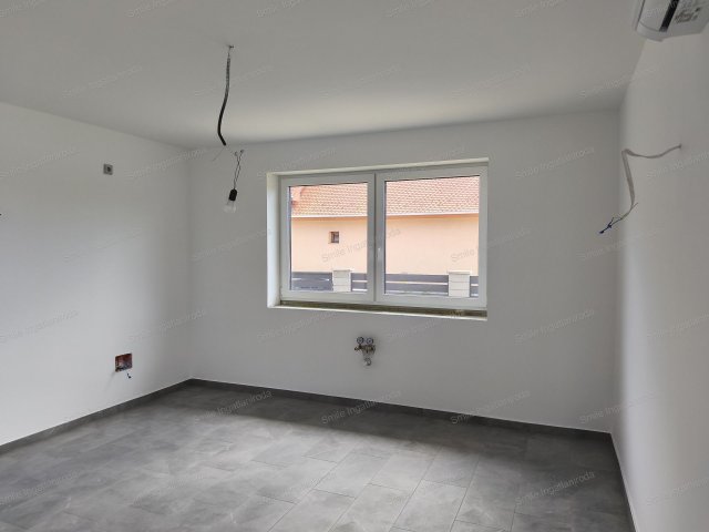 Eladó ikerház, Nyíregyházán 115 M Ft, 4 szobás