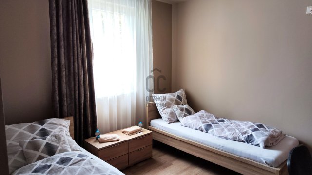 Kiadó hotel, Váncsodon 1600 E Ft / hó, 8 szobás