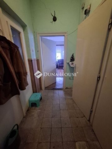 Eladó családi ház, Budapesten, XVIII. kerületben 63 M Ft