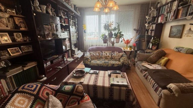 Eladó téglalakás, Szombathelyen 24.5 M Ft, 3 szobás