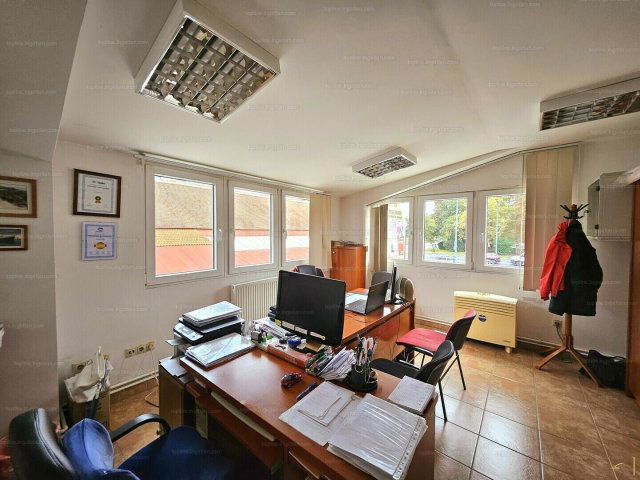 Eladó ipari ingatlan, Miskolcon 150 M Ft / költözzbe.hu