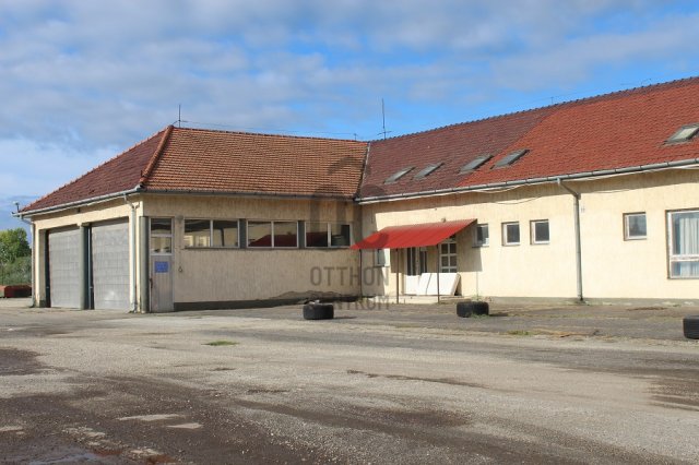 Eladó ipari ingatlan, Tuzséren 700 M Ft / költözzbe.hu