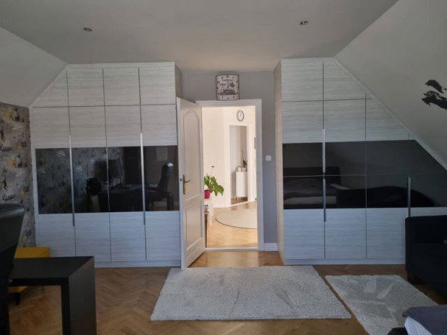 Eladó családi ház, Piliscsabán 178 M Ft, 5 szobás