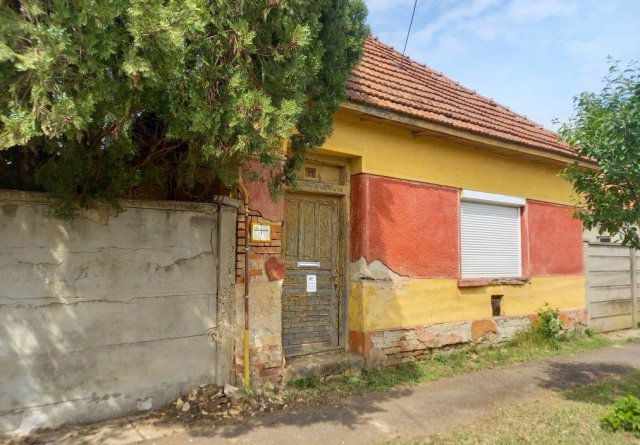 Eladó családi ház, Békéscsabán, Mátyás Király utcában