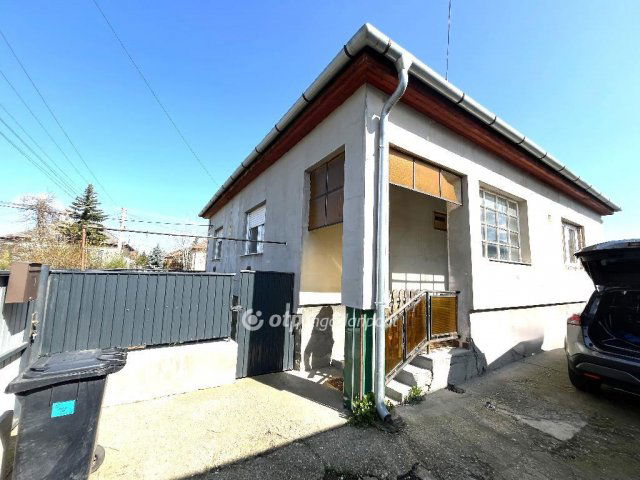 Eladó családi ház, Pásztón 19.9 M Ft, 2+1 szobás