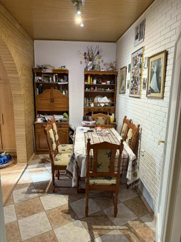 Eladó panellakás, Veszprémben 52 M Ft, 3 szobás