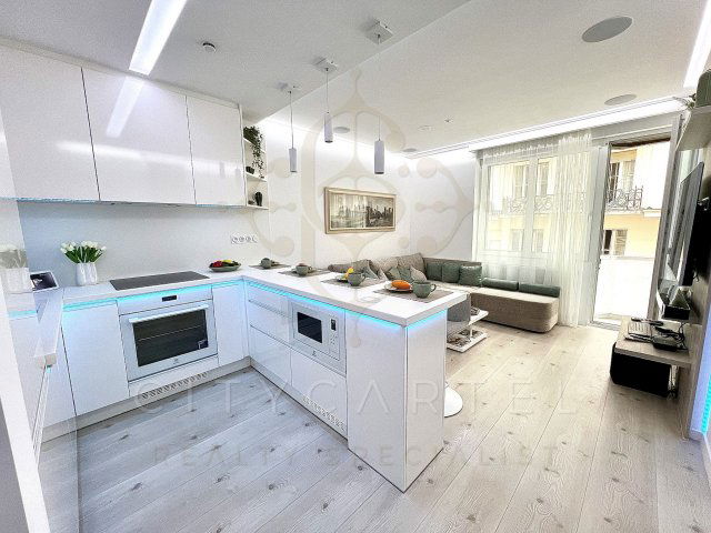 Eladó téglalakás, Budapesten, V. kerületben 223.7 M Ft, 4 szobás