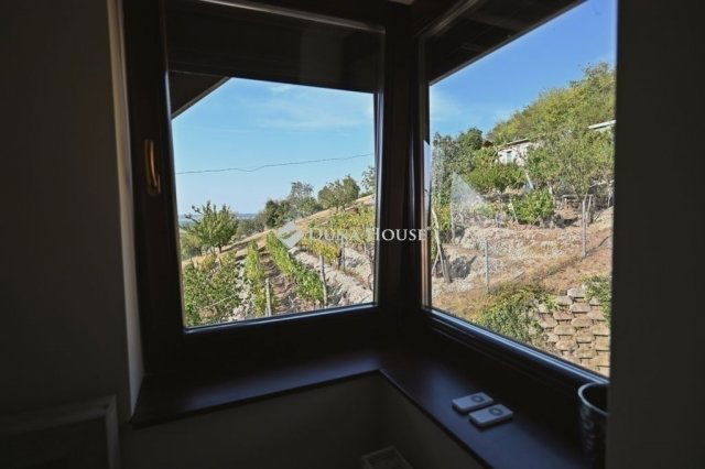 Eladó ikerház, Pécsett 189 M Ft, 4 szobás / költözzbe.hu