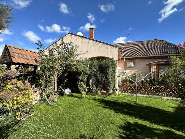 Eladó családi ház, Budapesten, XXIII. kerületben 255 M Ft